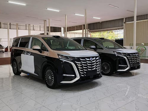 Denza D9 DM-I AWD 1050km two tone Edition (plug in Hybrid) ប៉ុង2 វិលកង់បួន តម្លៃចរចារបាន