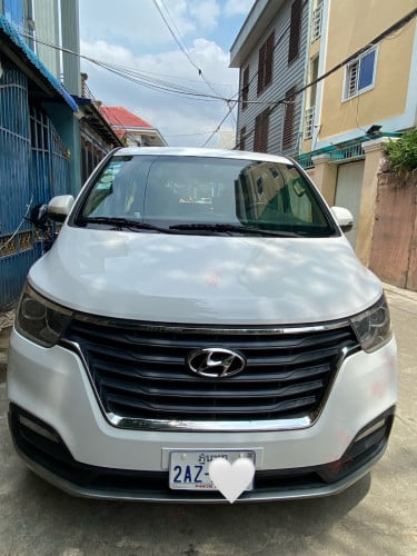 Hyundai H1 Year2019
