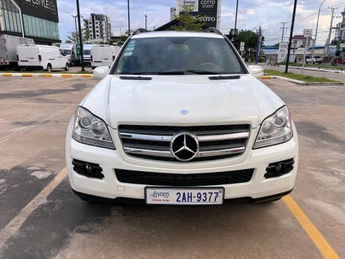 Mercedes GL320 2009 V6 diesel full option