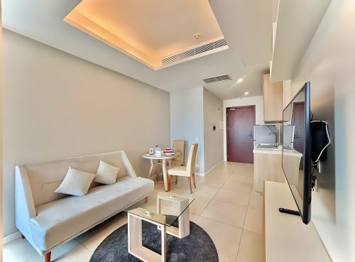 Modern 1BR Condo For Rent- Diamond Island, On High Foor