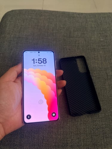 Sell Samsung S21 company 5G 256G sim2 99%