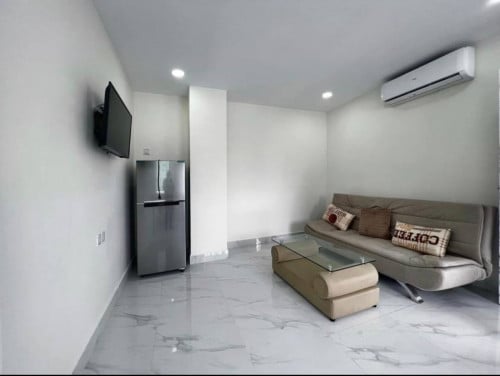 Spacious 1-Bedroom | Near Russian Market, Phnom Penh