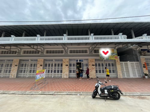 ផ្វះល្វែងថ្មីសម្រាប់ជួល