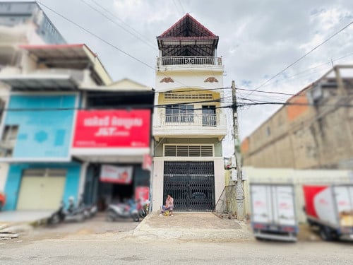 ផ្ទះសម្រាប់ជួល-​ផ្សារទួលគោក សង្កាត់បឹងកក់២