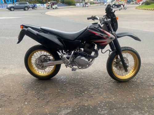 ម៉ូតូលក់