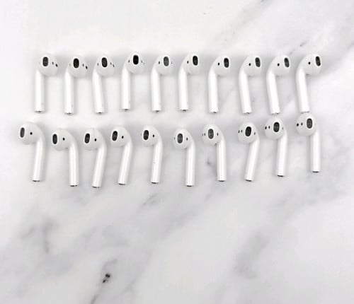 មានលក់គ្រាប់កាស មួយចំហៀង Airpods 1, 2