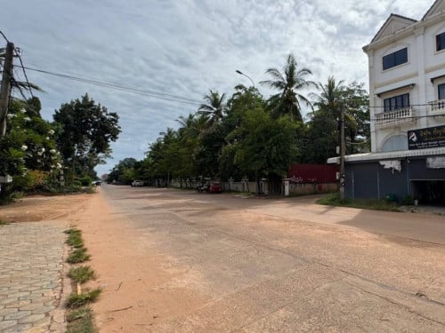 ๐ฆShop House Available for Urgent Sale at a Special Price (Negotiable).
