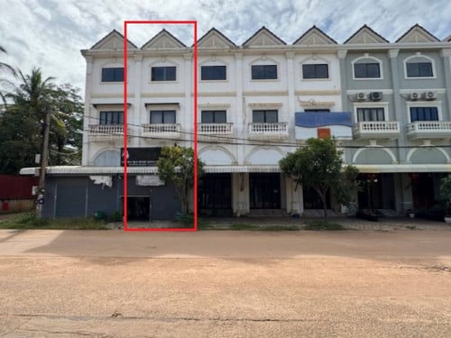 ๐ฆShop House Available for Urgent Sale at a Special Price (Negotiable).