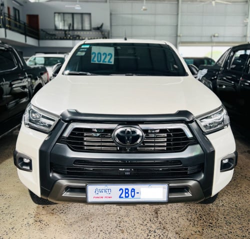 2022 Toyota Hilux Revo Rally Full option