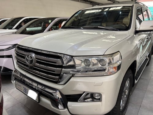 Land Cruiser V6 Arab 2016 ថ្នាំ​ស៊ីន​មួយ​ជុំ​