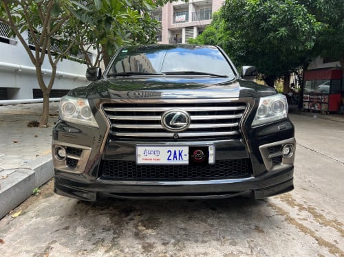 Lexus Lx570 2014 Full option (Arap)