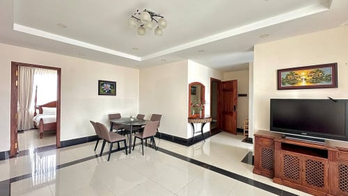 Spacious 3-Bedroom | Prime Location – in BKK1