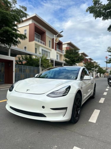 Tesla model3 standard