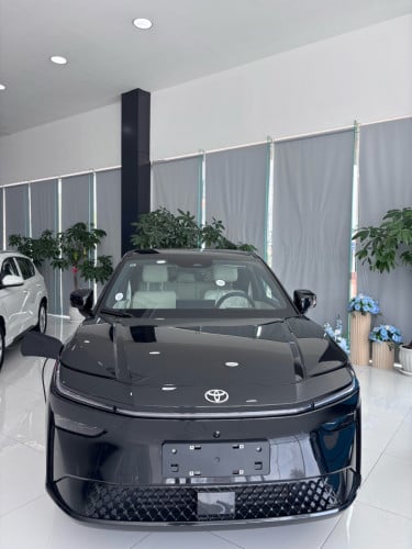 Toyota BZ3X rang 610 full options