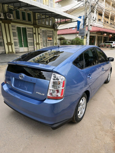 ToyotaPrius 08 Fulloption មានប្រមូលសិនពិសេស ថែមការដូរជាច្រើនមុខ សម្រាប់បងប្អូន