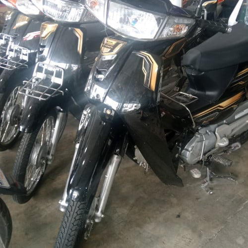 ហាង លឹម ហ៑ួរ មានលក់ម៉ូតូថ្មីឋិ១តឹក