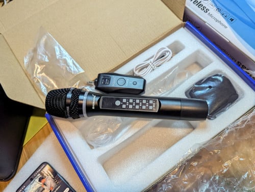 ឈុតក្បាល microphone Bluetooth ដែលអាចភ្ជាប់បានគ្រប់ប្រភេទ Speaker តូចធំ & JBL គ្រប់ស៊េរី