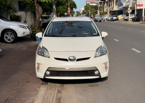 រំលោះផ្ទាល់​ងាយៗ Prius 2013 Plug-in Option5 Advanced
