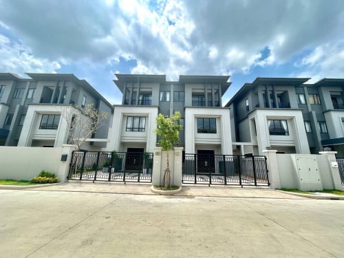 ✅វីឡាភ្លោះ S II សម្រាប់ជួល គម្រោង បុរីជីបម៉ុងហ្រ្គេនភ្នំពេញ