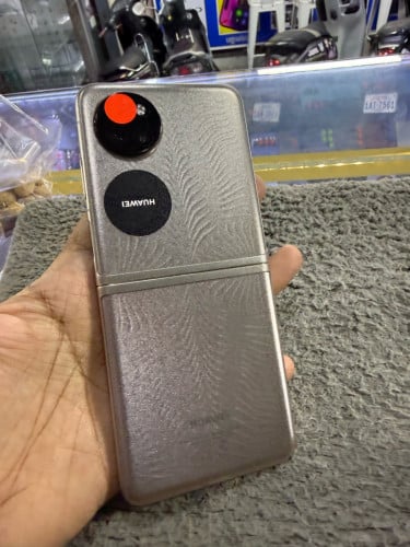 Huawei P50 Pocket Ram12G Memory512G Global Sim2 មានឆ្នាំងសាក