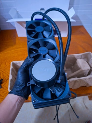 NZXT X73 360 CPU Cooler