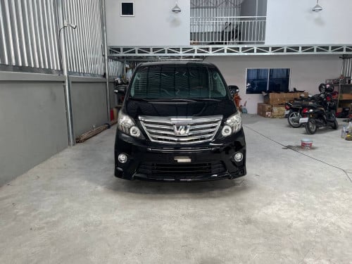 Toyota alphard G option