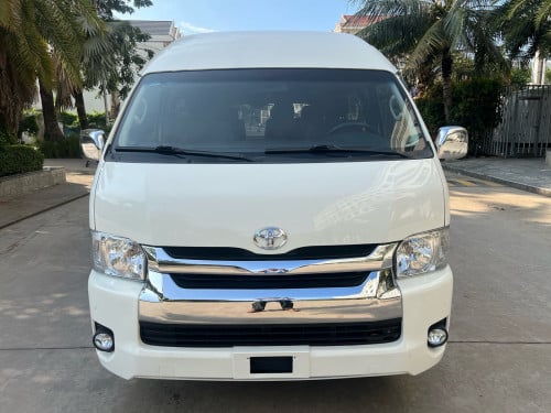 ឡានសំរាប់លក់តូយូតាហៃយ៉ាស