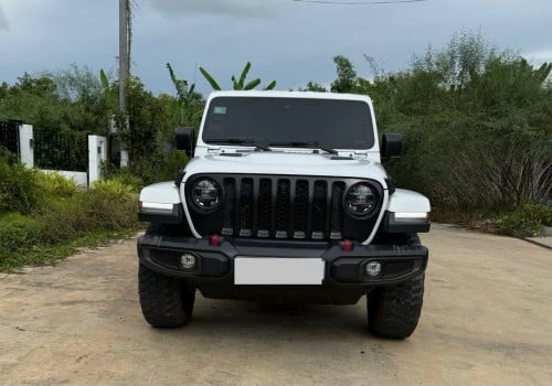 Jeep Rubicon រថយន្តលក់ តម្លៃ ចរចា