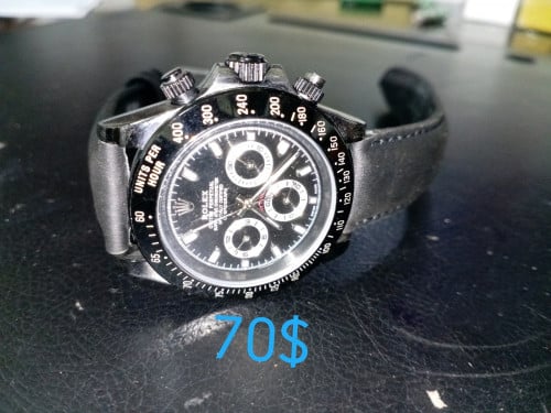 នាឡិកាម៉ាស៊ីនអូតូមួយទឹកលក់ តម្លៃចចារបាន二手自动机心手表出售中 价格可以谈的