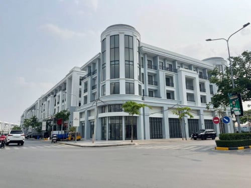 បុរីជីបម៉ុងលែនម៉ាក271 | In Borey Chip Mong Landmark 271