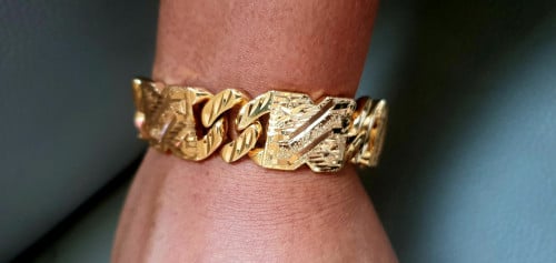 ខ្សែដៃអ៊ីណុកគ្រូមេទឹកជាប់របស់បុរសខ្នាតពីដំឡឹងនៅស្អាត90%ម៉ូតហើយនិងពណ៌ដូចផ្លាស់ទីនទឹក7