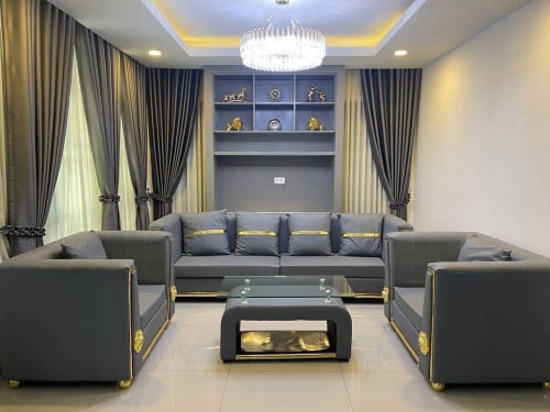 វីឡាជួលQueen B | Queen B villa for Rent Chip Mong 50m Prey Sor