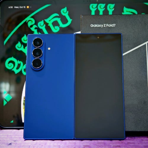 Galaxy Z Fold7 5G ក្រុមហ៊ុន ស្អាត99% (វ៉ៃដូរបាន)មានធានាច្បាស់លាស់ត្រឹមត្រូវ