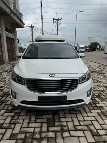 KIA carnival 2017