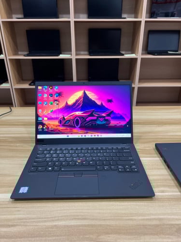 Lenovo Thinkpad X1 Carbon 7