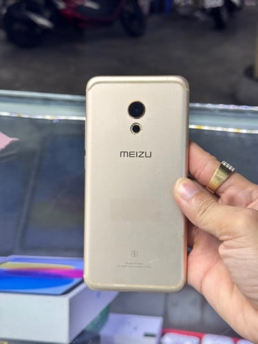 Miezu Pro 6s Gold Ram4G HD64G Phone Condition 95%