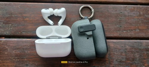 Original Airpod pro 2 Type C ស្ទើរសំបក