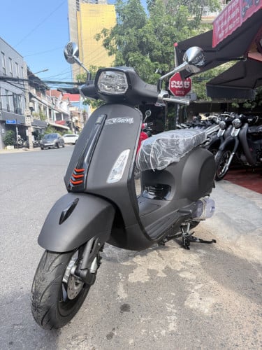 V-Sport 2025 (150cc)