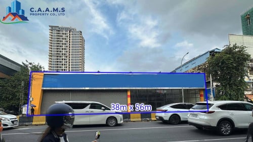 Warehouse For Rent – Orussey (Monivong St.)