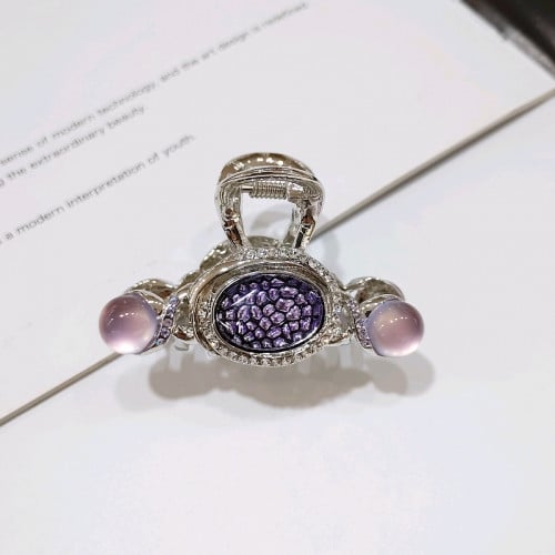 ដង្កៀបប្រភេទត្បូងល្អ