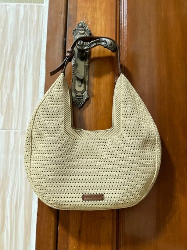 កាបូបប្រេន Charles and Kieth, MK, Victoria Secret