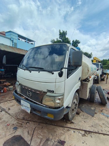 ឡានសាទែនHino 2018 លក់