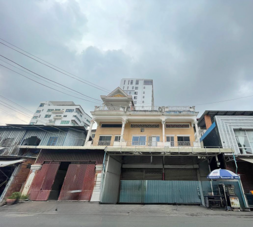 ផ្ទះសម្រាប់ជួល | House for Rent