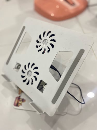 ជេីងទម្រLaptopបង្វិល360ដឺក្រេ​