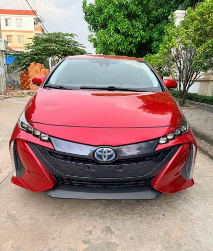 លក់ Prius Prime Full Option