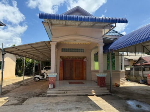 ๐ฆHouse Available for Urgent Sale at a Special Price (Negotiable).