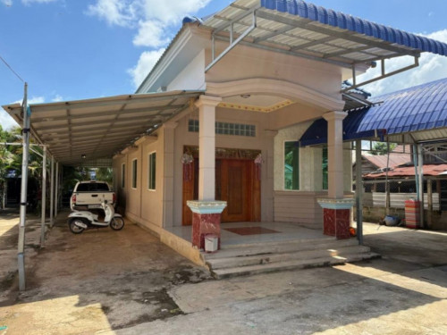 ๐ฆHouse Available for Urgent Sale at a Special Price (Negotiable).