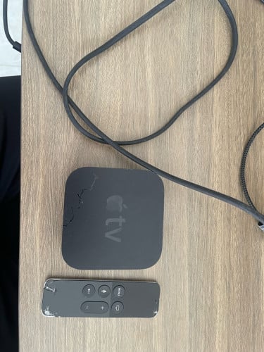 Apple tv 2nd gen 4K 32GB 45$
