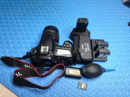 Canon 60D មួយឈុត