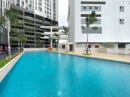 Condo Urban Village 1 for Rent
